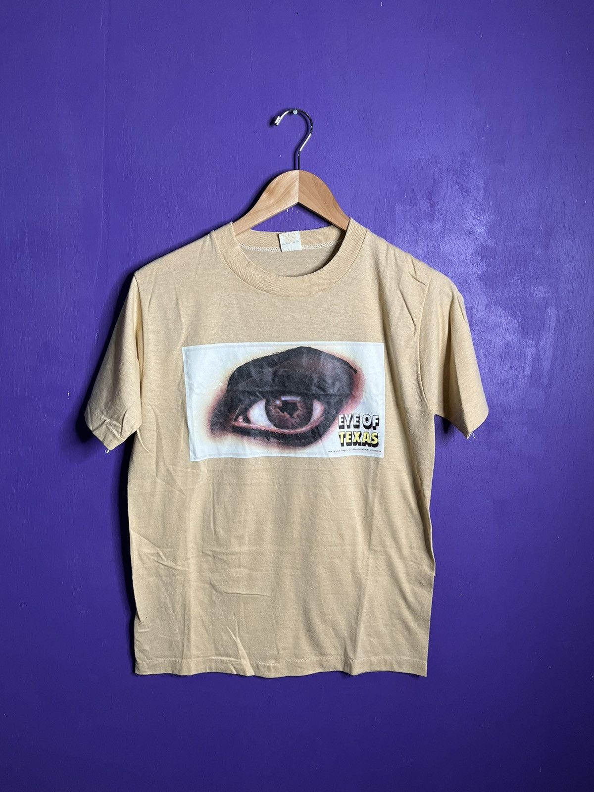 Vintage Vintage 1979 the eye of Texas art t-shirt Size US M / EU 48-50 / 2 - 1 Thumbnail