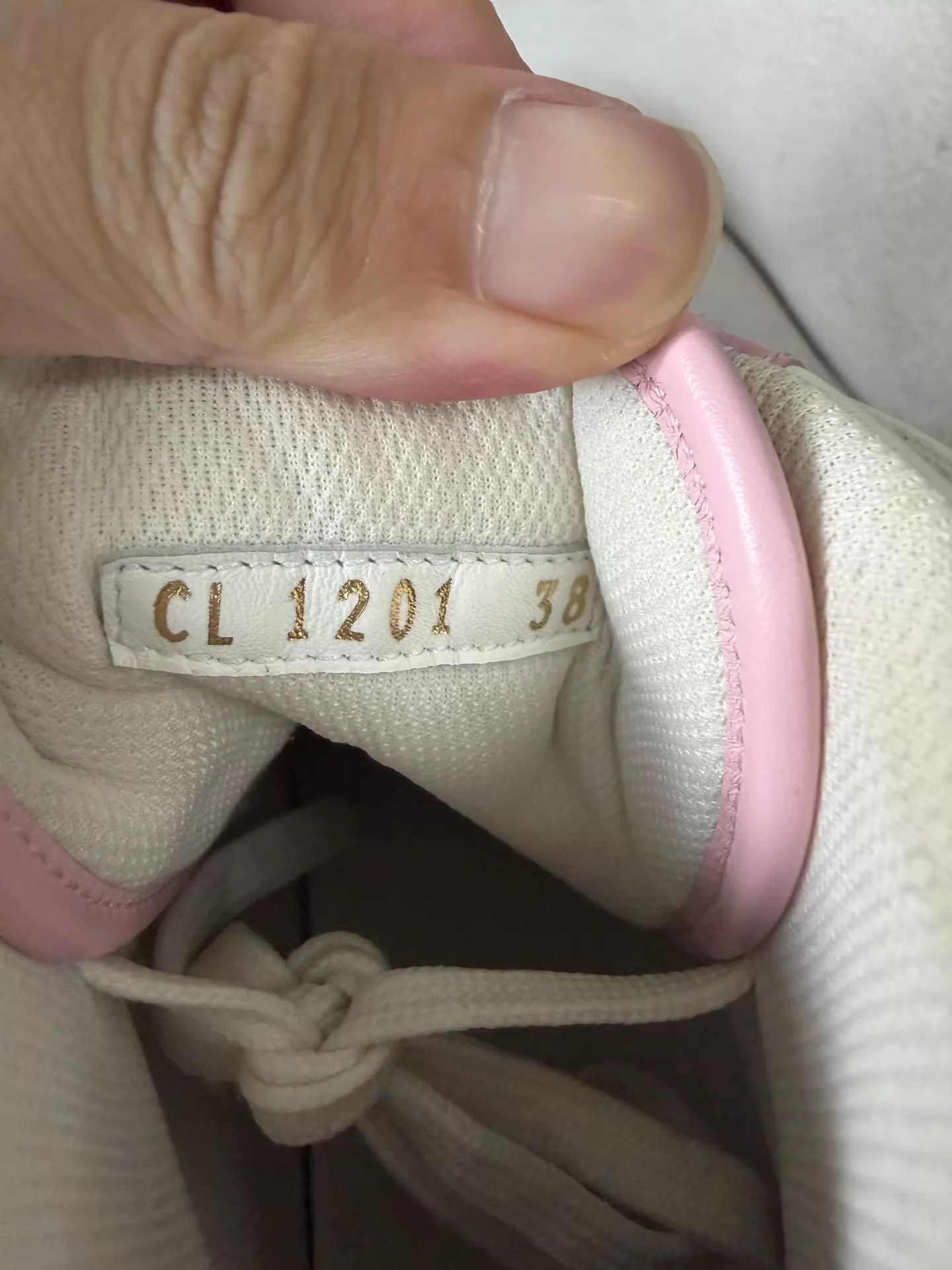 Louis Vuitton LV Boombox High-Top Sneaker 38 Pink Blue White Size US 7.5 / IT 37.5 - 8 Thumbnail