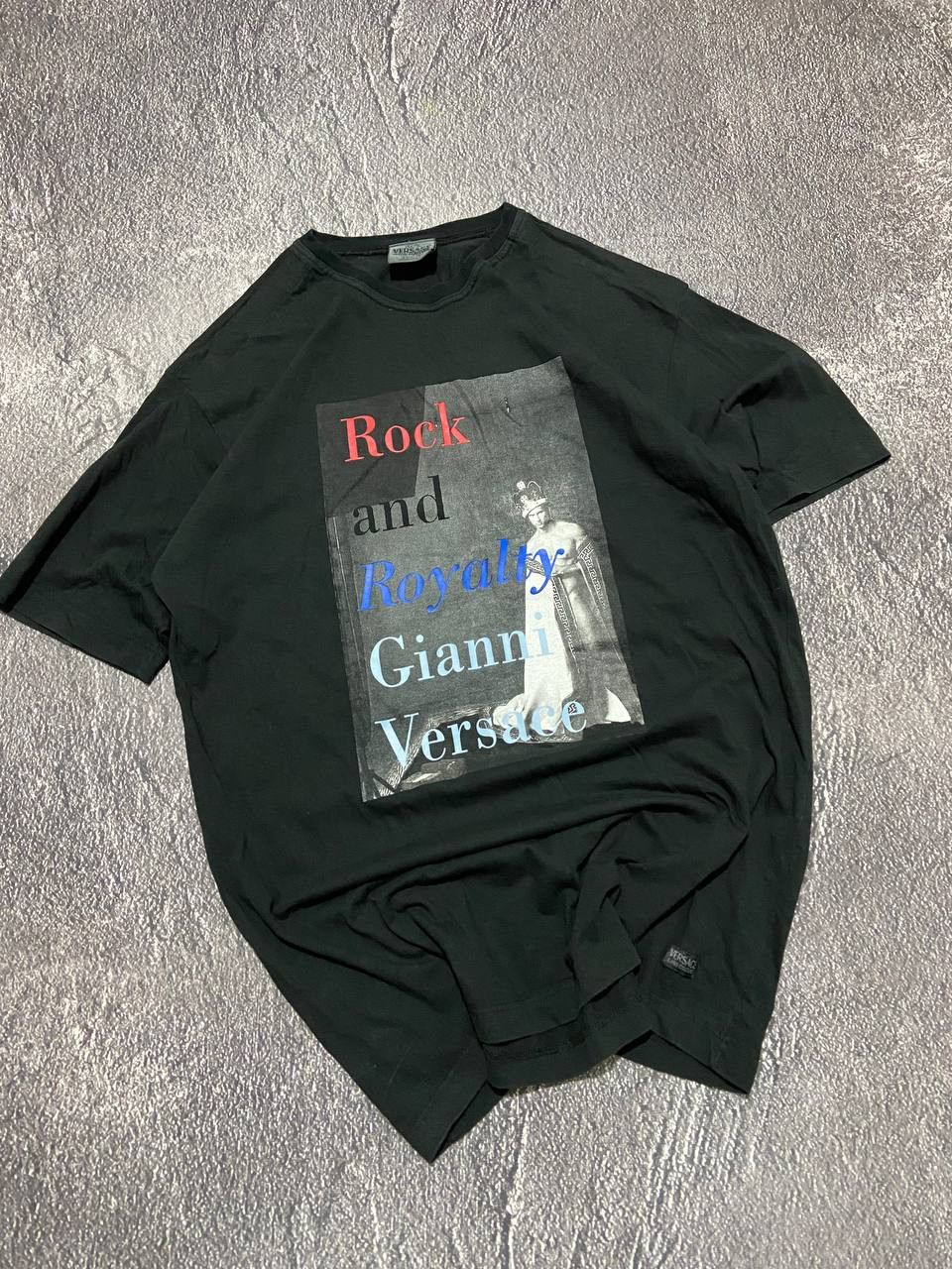 Versace Vintage Rock and Royality Gianni Versace big print tee Size US XL / EU 56 / 4 - 1 Thumbnail
