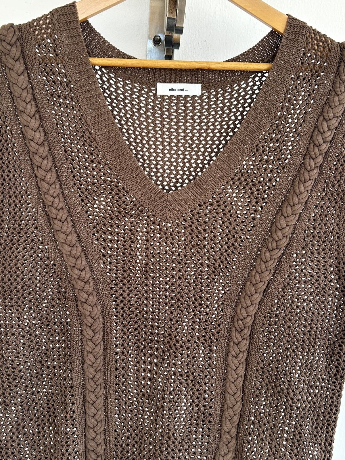 Issey Miyake Niko and... brand knit vest V-neckline Size US L / EU 52-54 / 3 - 3 Thumbnail