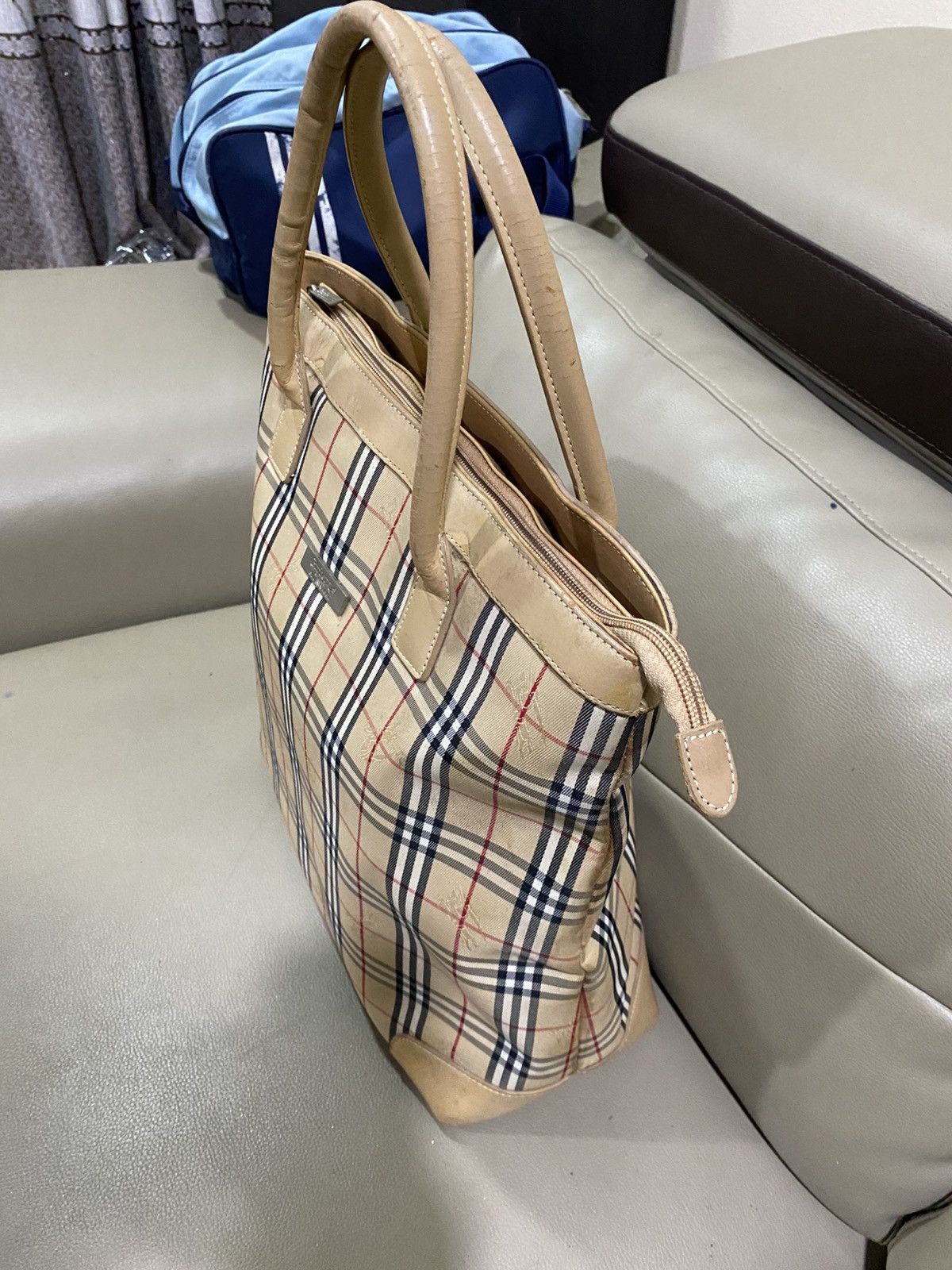 Burberry Authentic Vintage Burberry’s Nova Check Tote Bag Size ONE SIZE - 4 Thumbnail