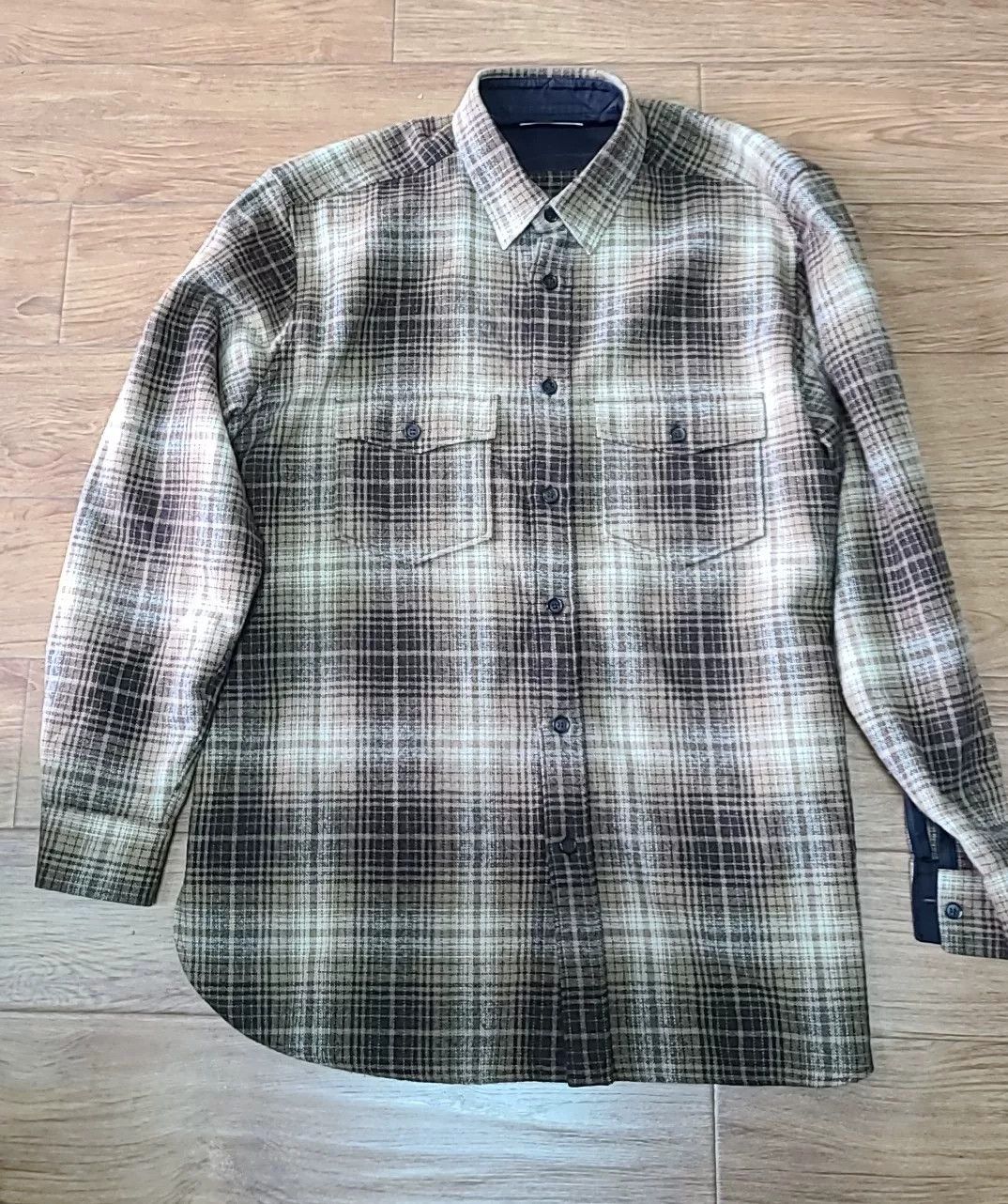 Saint Laurent Paris Saint Laurent 2013 Plaid Wool Shirt Size US S / EU 44-46 / 1 - 1 Thumbnail