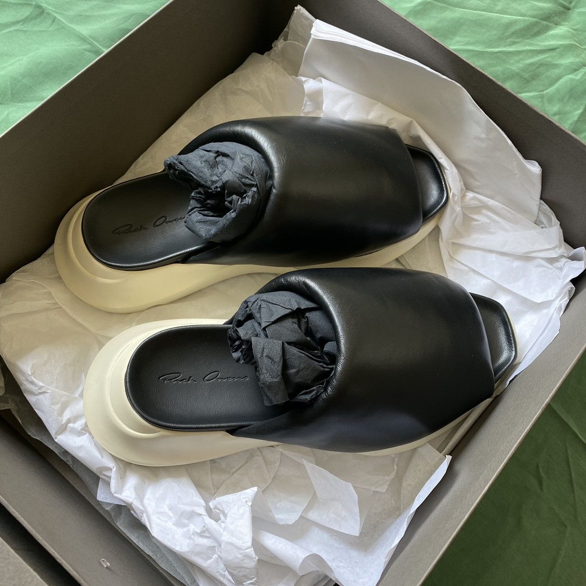 Rick Owens Rick Owens Puffer Slider Size US 6 / EU 39 - 4 Thumbnail