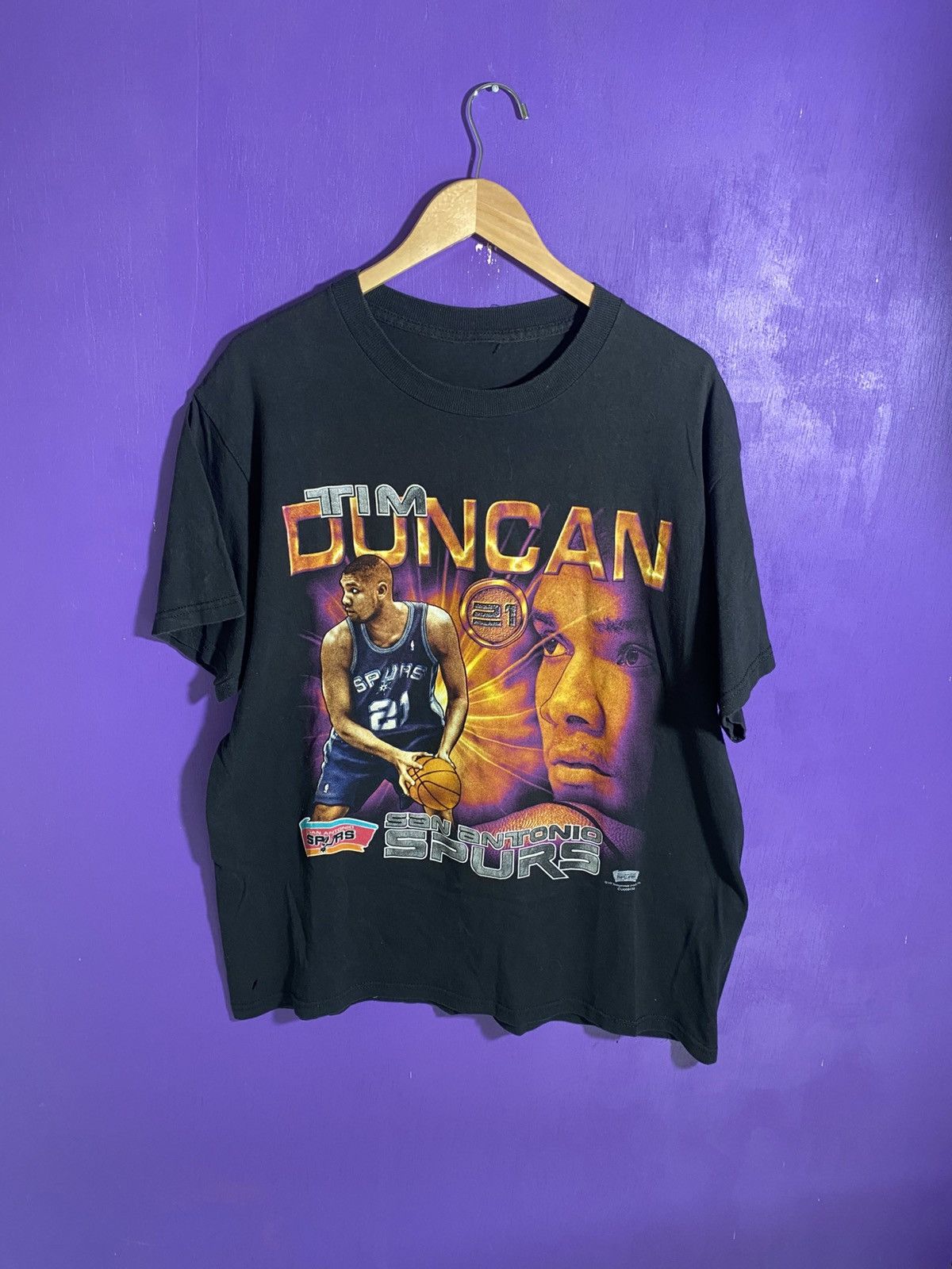 NBA × Vintage Vintage 90s Tim Duncan Spurs coin tee Size US XL / EU 56 / 4 - 1 Thumbnail