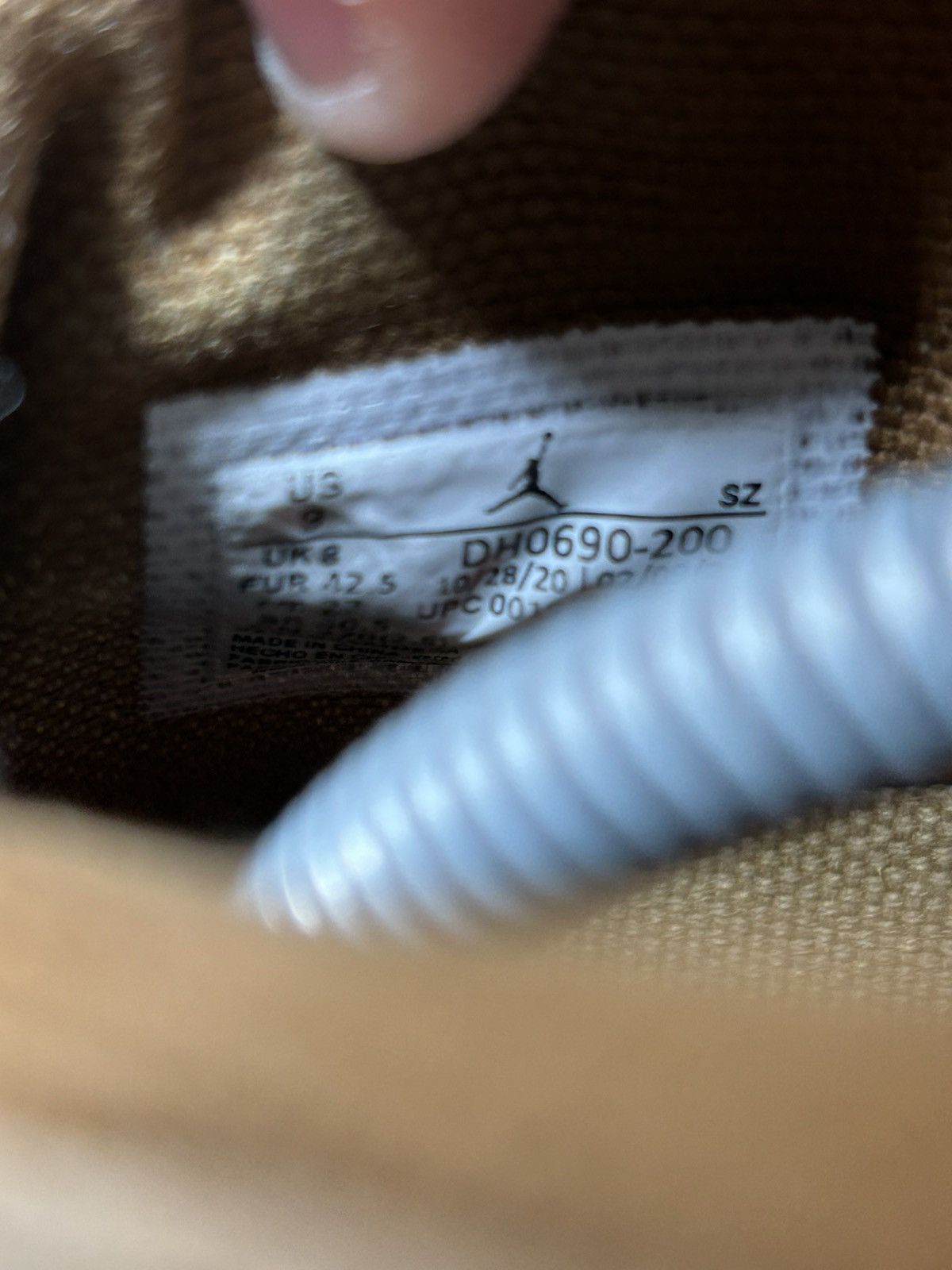 Jordan Brand × Travis Scott Jordan 6 Travis Scott British Khaki Size US 9 / EU 42 - 10 Thumbnail