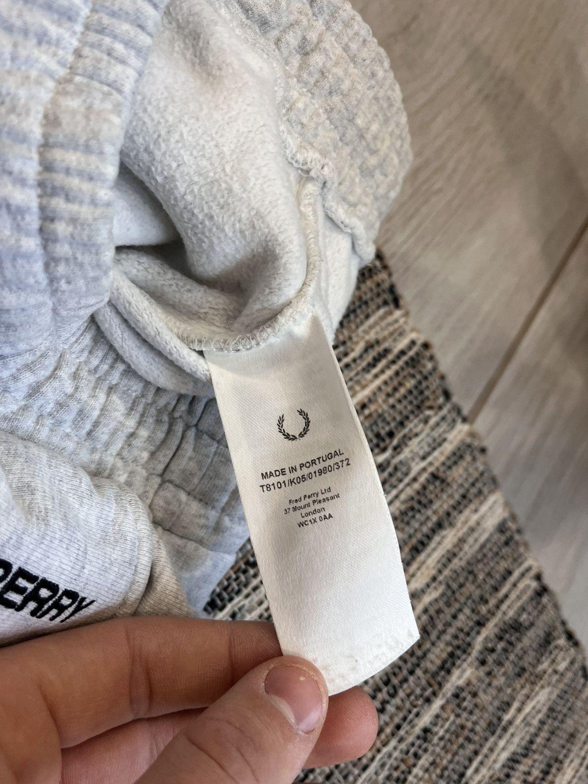 Fred Perry × Vintage Fred Perry sweatpants grey blank pants minimalistic baggy Size 27" / US 4 / IT 40 - 13 Thumbnail