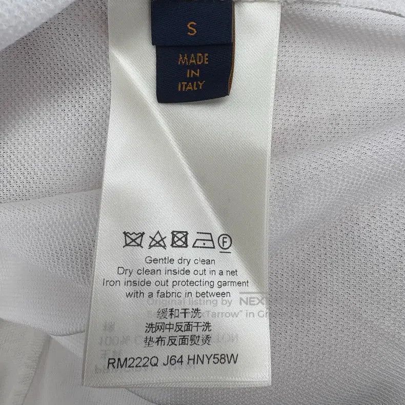 Louis Vuitton Louis Vuitton White pin POLO shirt Size US S / EU 44-46 / 1 - 6 Thumbnail