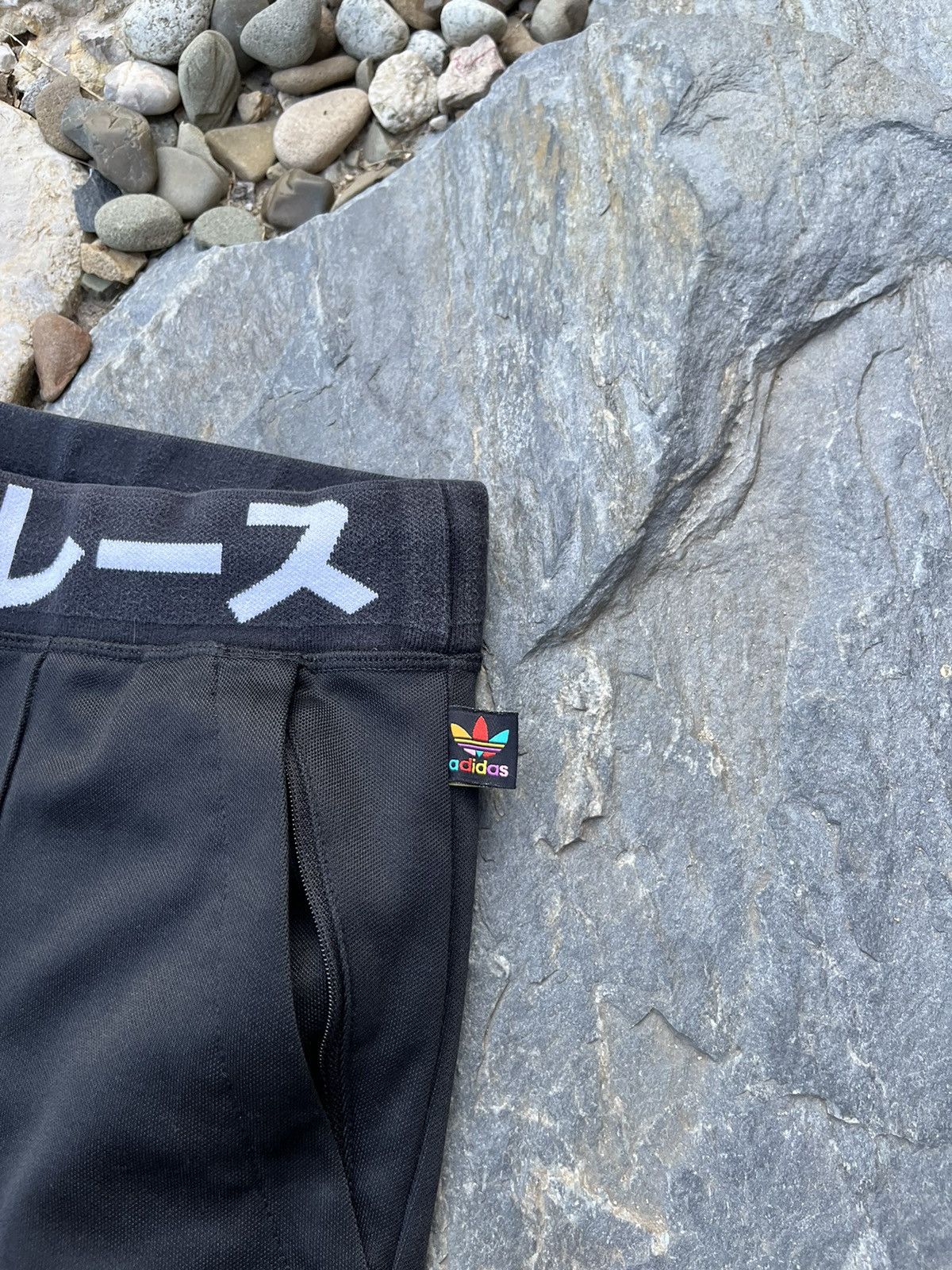 Adidas × Pharrell Adidas x Pharrell Williams zip sweatpants y2k logo triangle Size US 32 / EU 48 - 8 Thumbnail