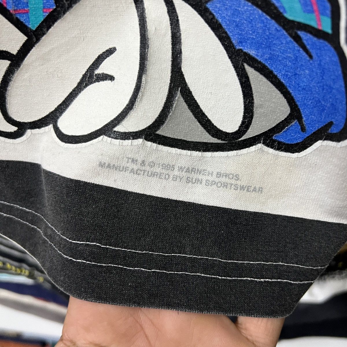 Vintage 90’s BUGS BUNNY LOONEY TUNES Size US L / EU 52-54 / 3 - 3 Thumbnail