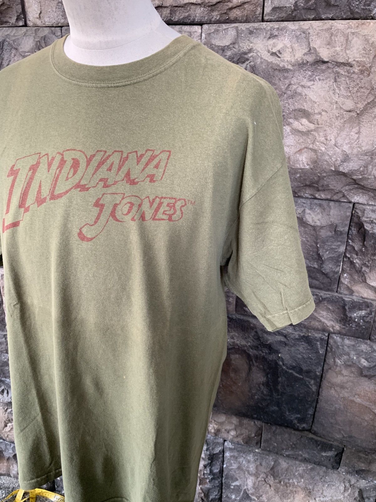 Vintage Vintage 2001 Indiana Jones Action Movie T shirt Size US L / EU 52-54 / 3 - 3 Thumbnail