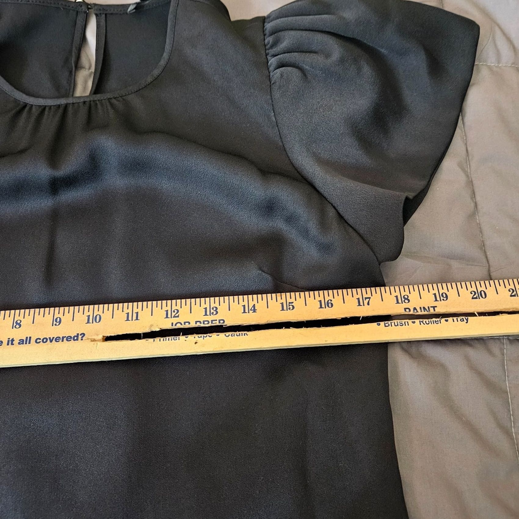 J.Crew J.CREW Blouse Women Black Ruffle Sleeve Keyhole Size 0 Shirt Adult Regular Slim Fit Size XS / US 0-2 / IT 36-38 - 3 Thumbnail