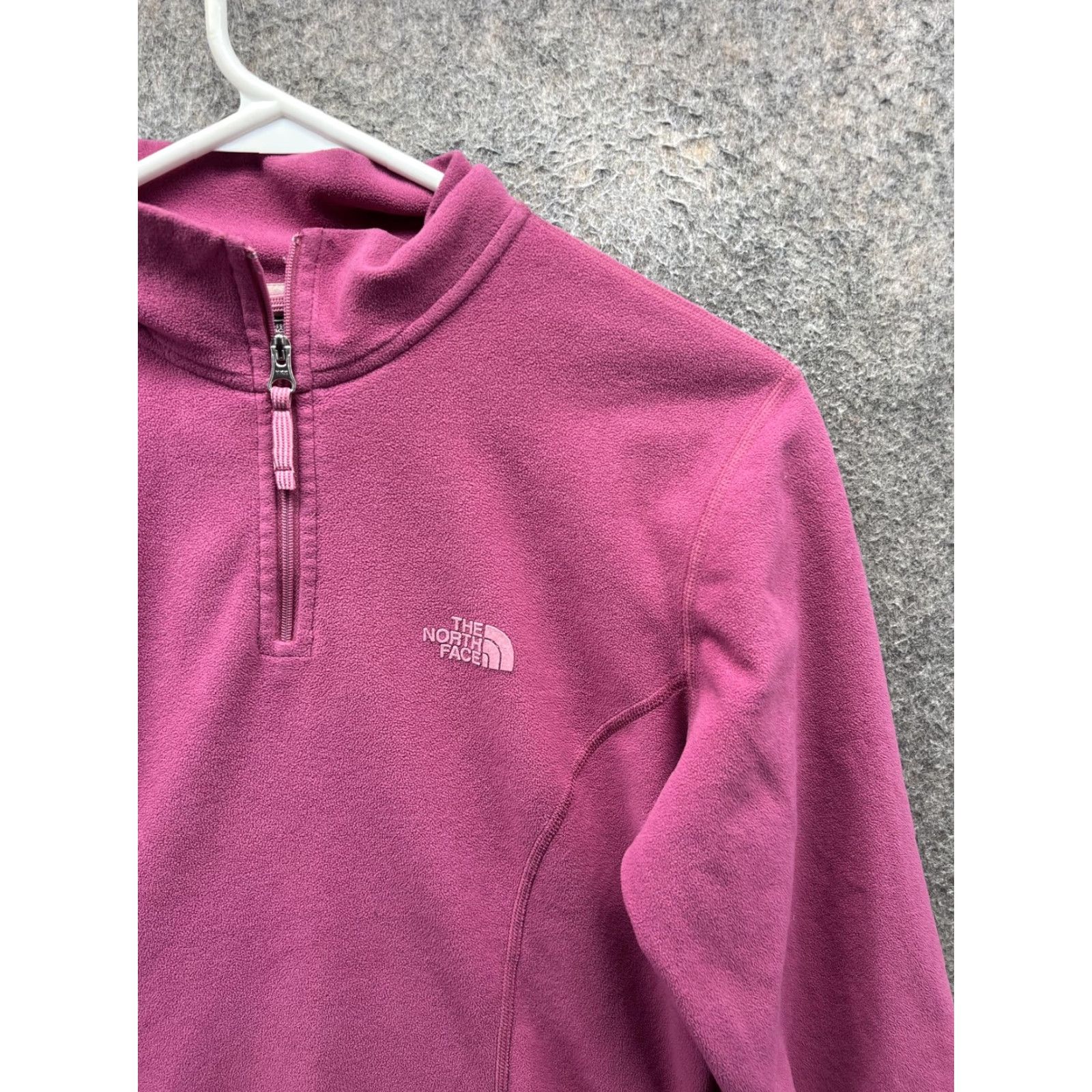 The North Face The North Face Sweater Womens Small Pink TKA 100 Fleece Quarter Zip Pullover Size S / US 4 / IT 40 - 6 Thumbnail