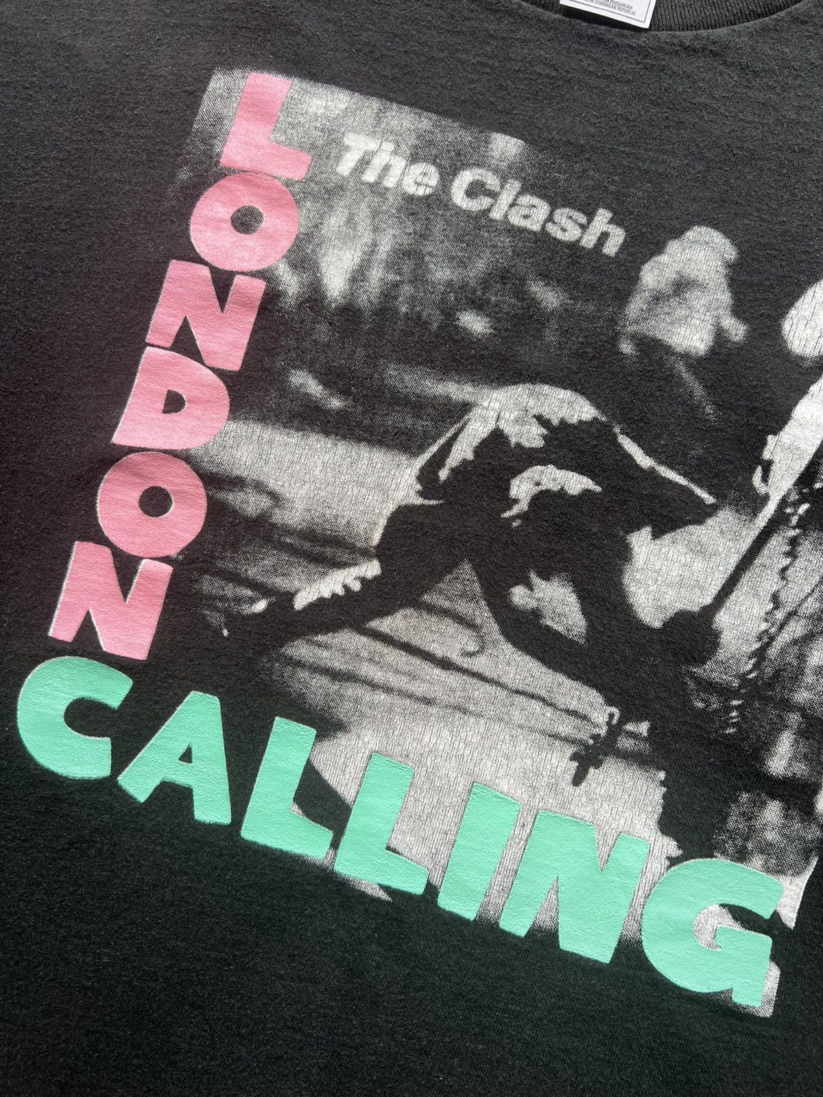 Vintage 90s The Clash London Calling Band Tee Shirt Tour Punk Fugazi Size US XL / EU 56 / 4 - 4 Thumbnail