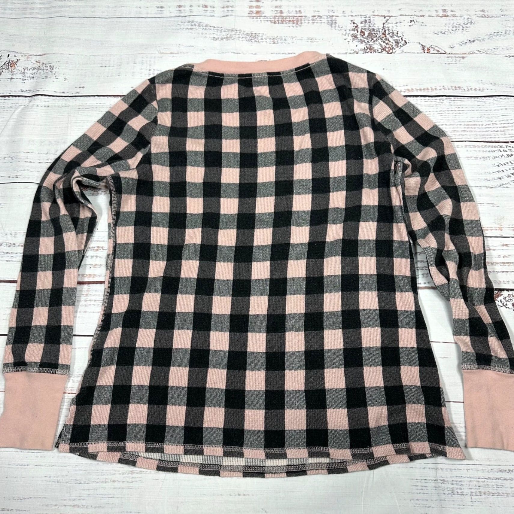 Victoria's Secret Victoria's Secret Womens Long Sleeve Waffle Knit Lounge Top Sz Small Pink Black Shirt Womens XS? Size S / US 4 / IT 40 - 5 Thumbnail