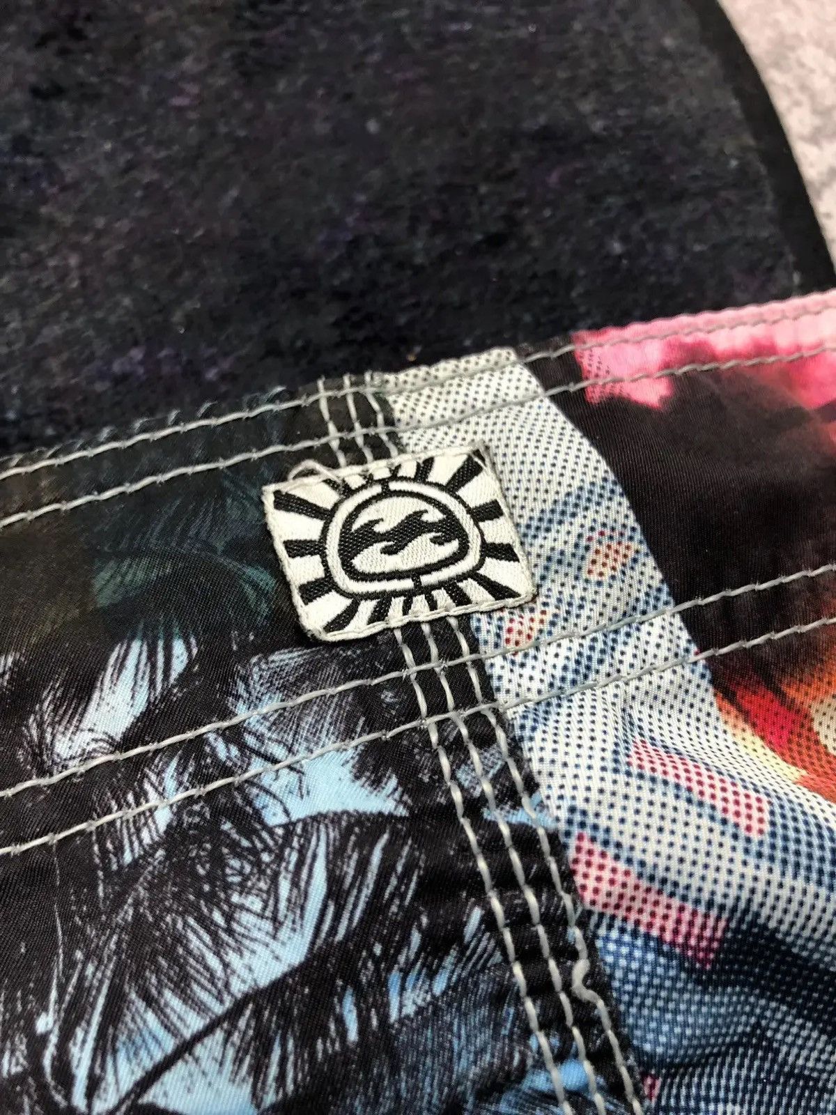 Billabong BILLABONG Vintage Y2k Swim Serf Beach Style Shorts Streetwea Size US 33 - 17 Thumbnail