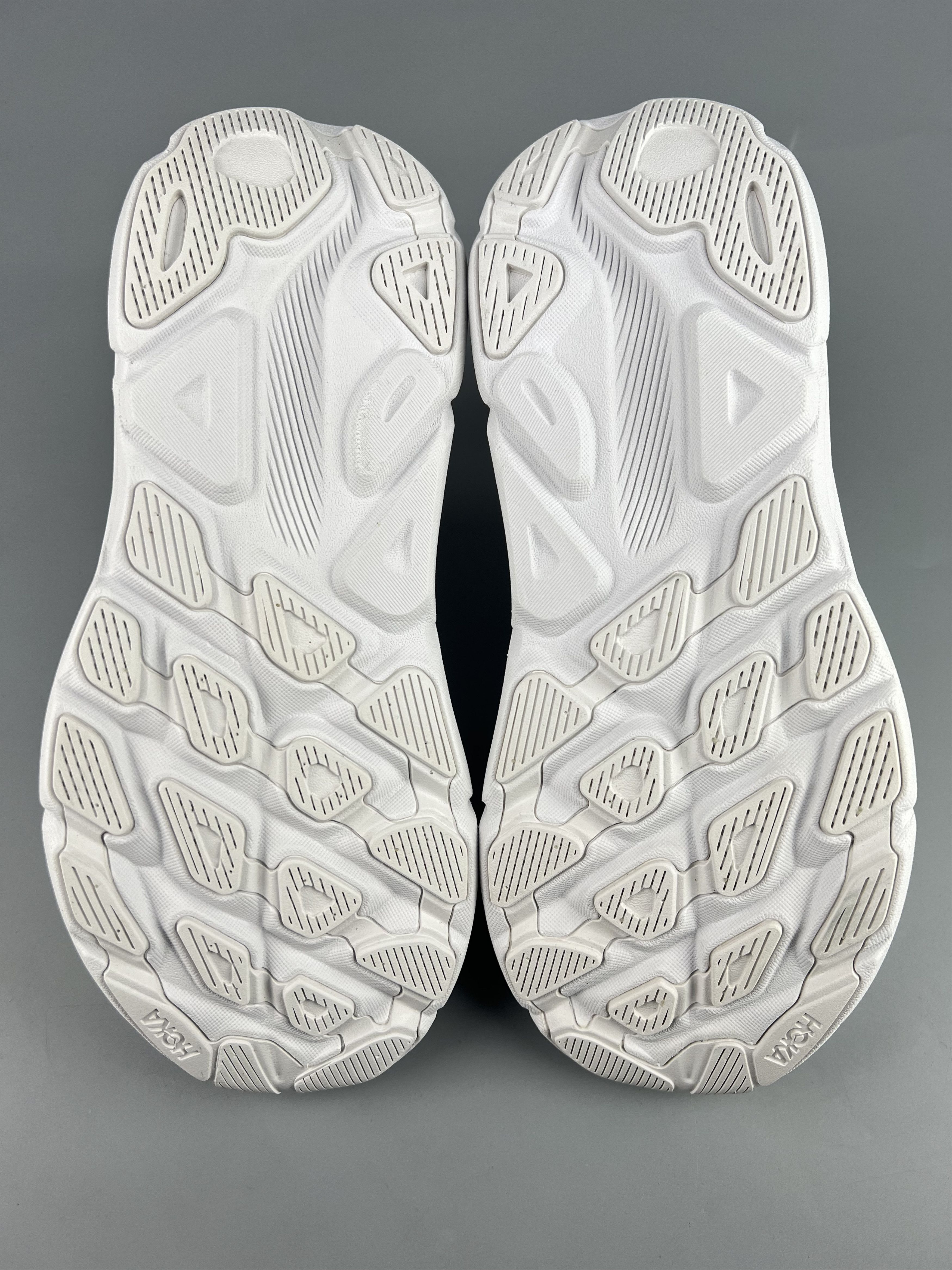 Hoka 7.5B Hoka One One Clifton 9 Running Shoes Walking Gym Size US 7.5 / IT 37.5 - 6 Thumbnail