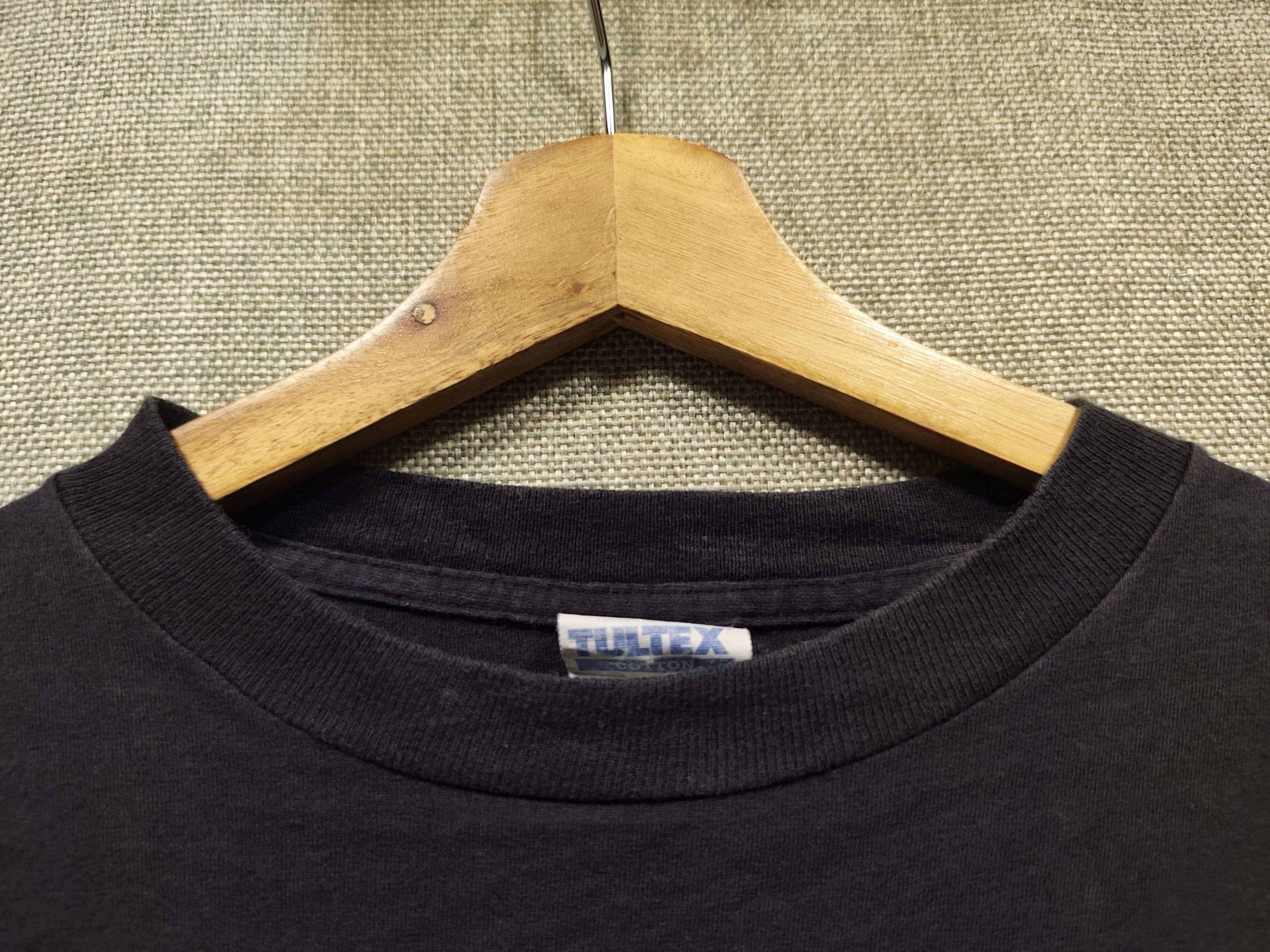 Tultex × Vintage Vintage 90s t shirt sneaker after me by tultex Size US L / EU 52-54 / 3 - 3 Thumbnail