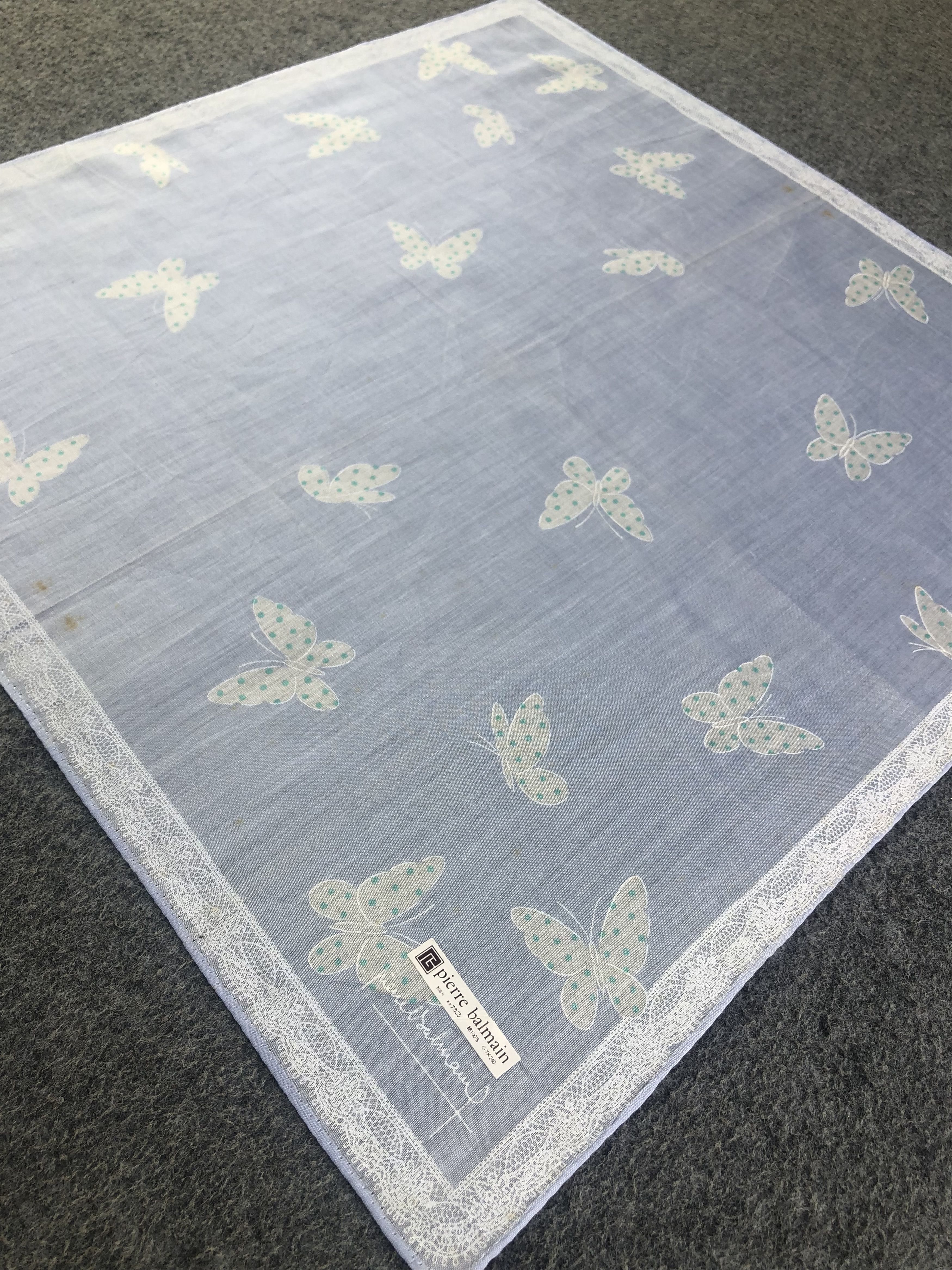 Pierre Balmain Pierre Balmain Handkerchief / Bandana / Neckerchief C485 Size ONE SIZE - 4 Thumbnail