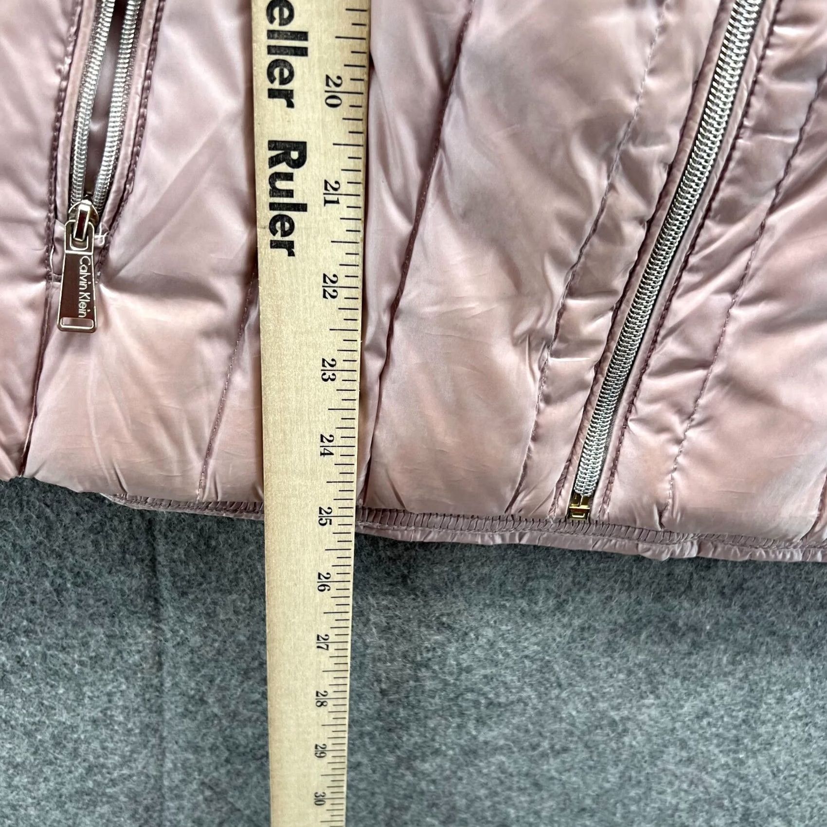 Calvin Klein Calvin Klein Vest Women Medium Pink Full Zip Puffer Down Jacket Slim Regular Down Fill/Vest Style Size M / US 6-8 / IT 42-44 - 5 Thumbnail