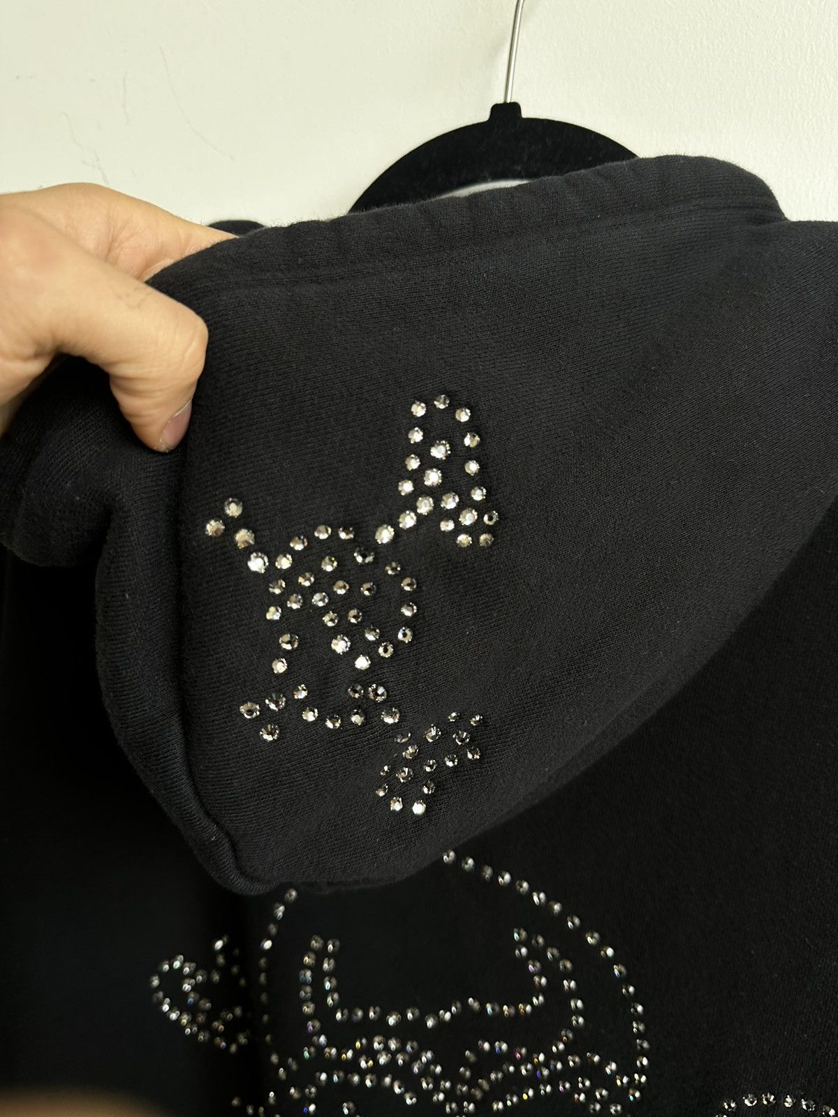 The Great China Wall Black Great China Wall Hand Studded Skull Hoodie Size US L / EU 52-54 / 3 - 6 Thumbnail