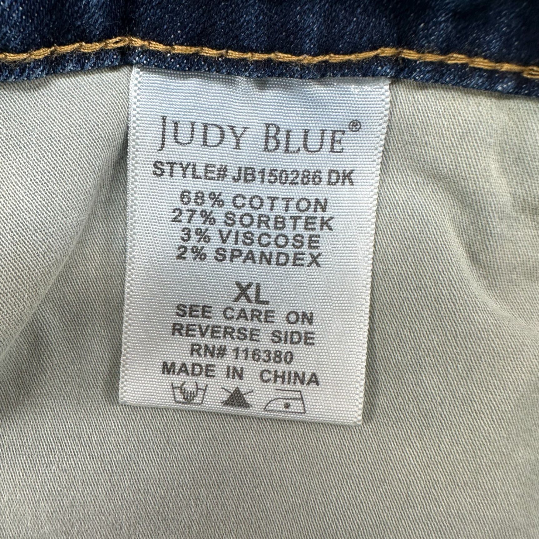 Denime Judy Blue Shorts Womens XL Denim Cotton Spandex Dark Wash 5-Pocket Flat Front Zip Inseam 6 in Casual Summer Stretch Size 40" / US 18 - 4 Thumbnail