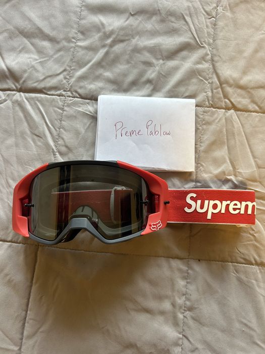 Supreme best sale goggles fox