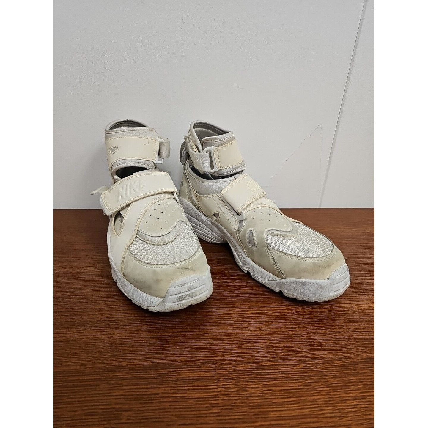 image of Nike Air Carnivore X Comme Des Garcons Homme Plus Men's Size Shoes in White