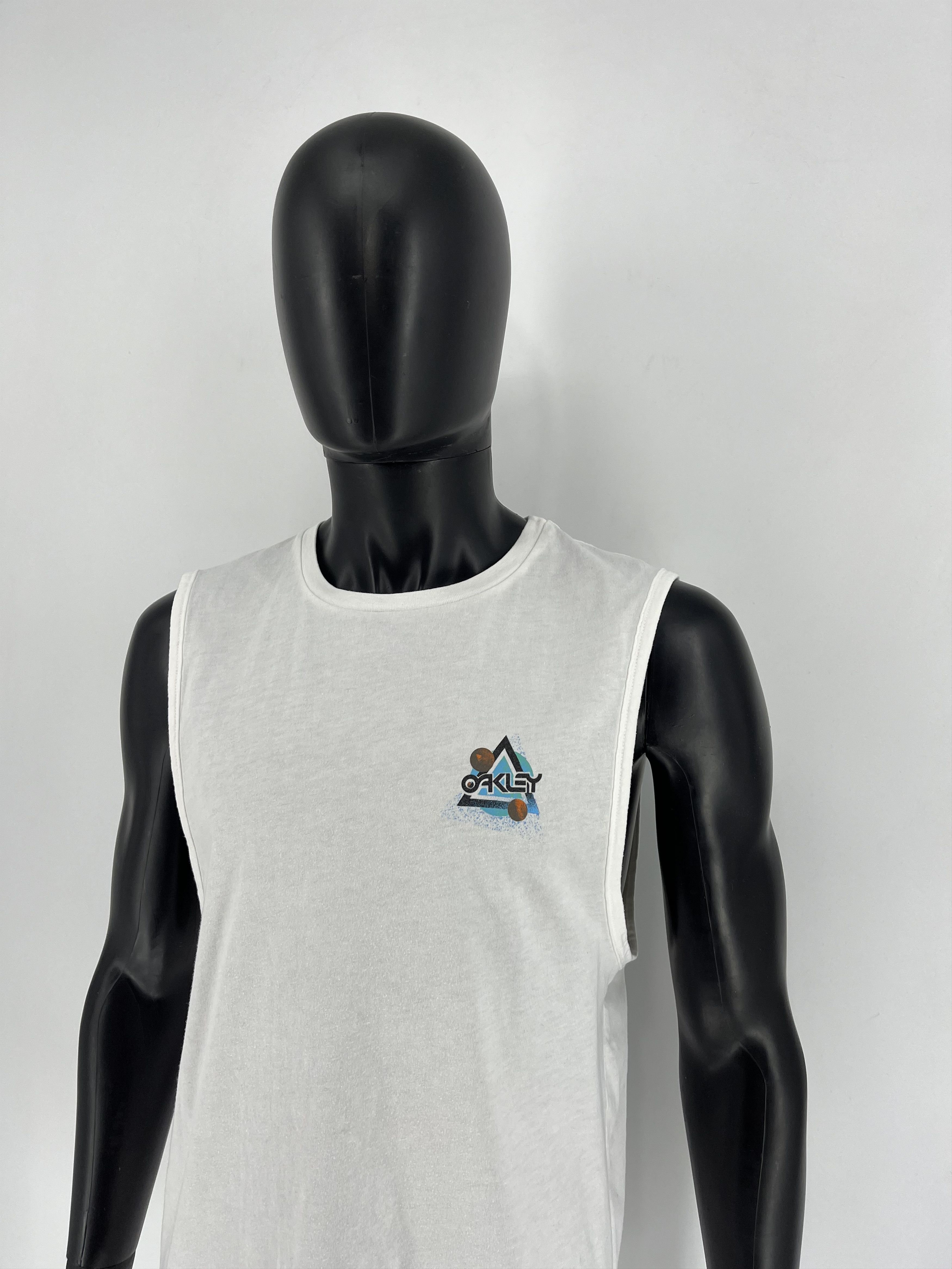 Oakley × Vintage Oakley Vintage T Shirt Big Reflective Center Logo Size Size US M / EU 48-50 / 2 - 5 Thumbnail