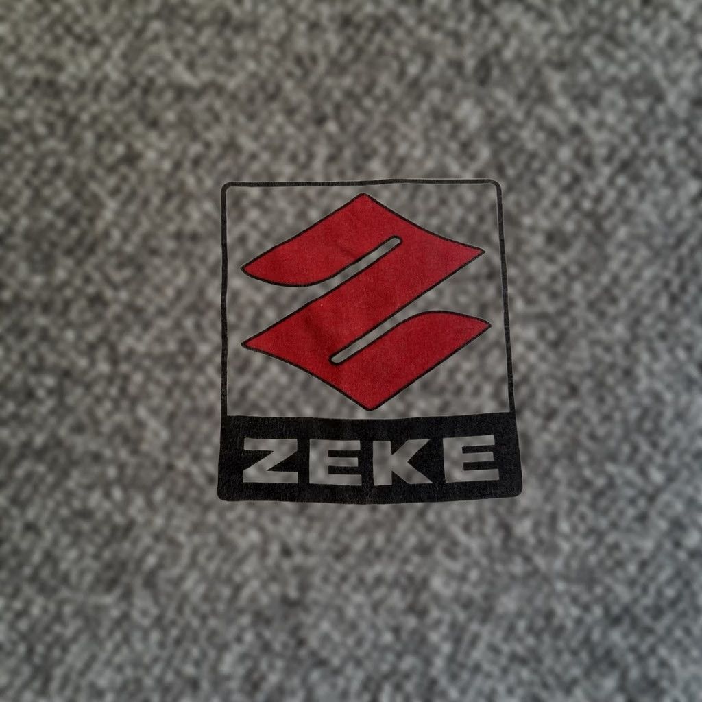 Fruit Of The Loom VINTAGE Zeke Suzuki T Shirt XL White 1996 Flat Tracker Hardcore Turbonegro Dwarves 90s Band Music Punk Rock Seattle Mens Size US XL / EU 56 / 4 - 1 Thumbnail