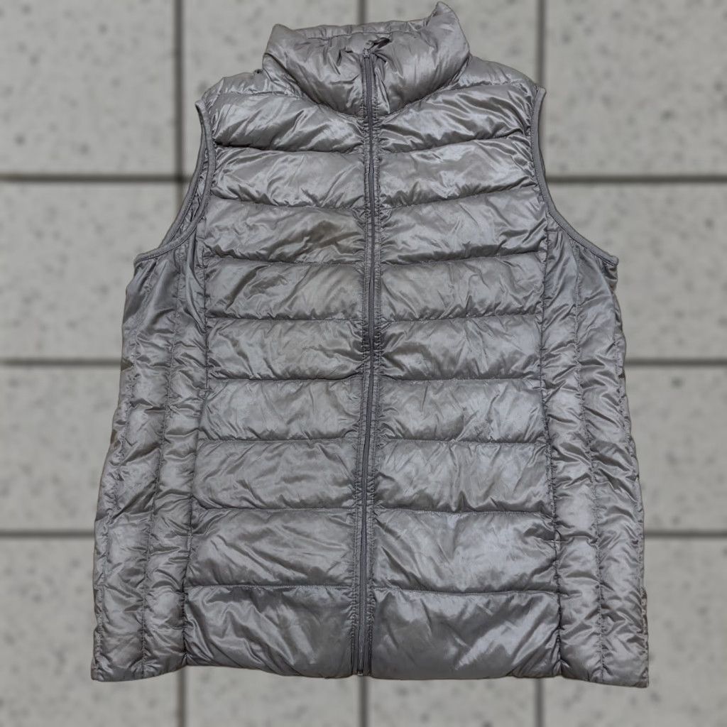 Uniqlo UNIQLO Adult Large Brown Ultra Light Down Puffer Vest Packable Outdoor Grunge Size M / US 6-8 / IT 42-44 - 1 Thumbnail