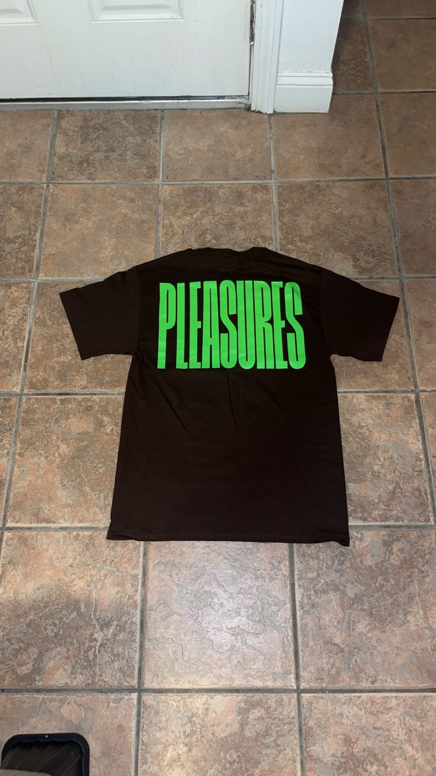 Pleasures Pleasures Master T-shirt Sz M NWOT Size US M / EU 48-50 / 2 - 4 Thumbnail