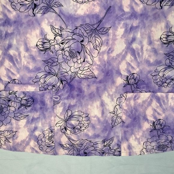 Other GT Performance Womens Medium Scrub Top Purple White Med Flor Size M / US 6-8 / IT 42-44 - 3 Thumbnail