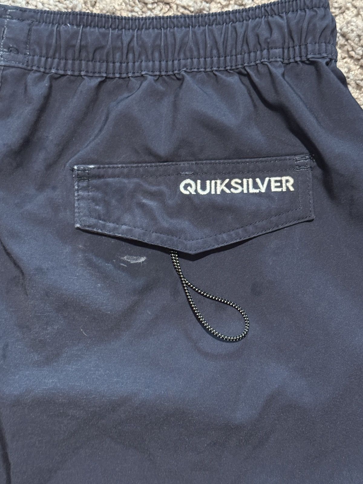Quiksilver Nice pair of Quiksilver shorts surfing shorts Size US 34 / EU 50 - 3 Thumbnail