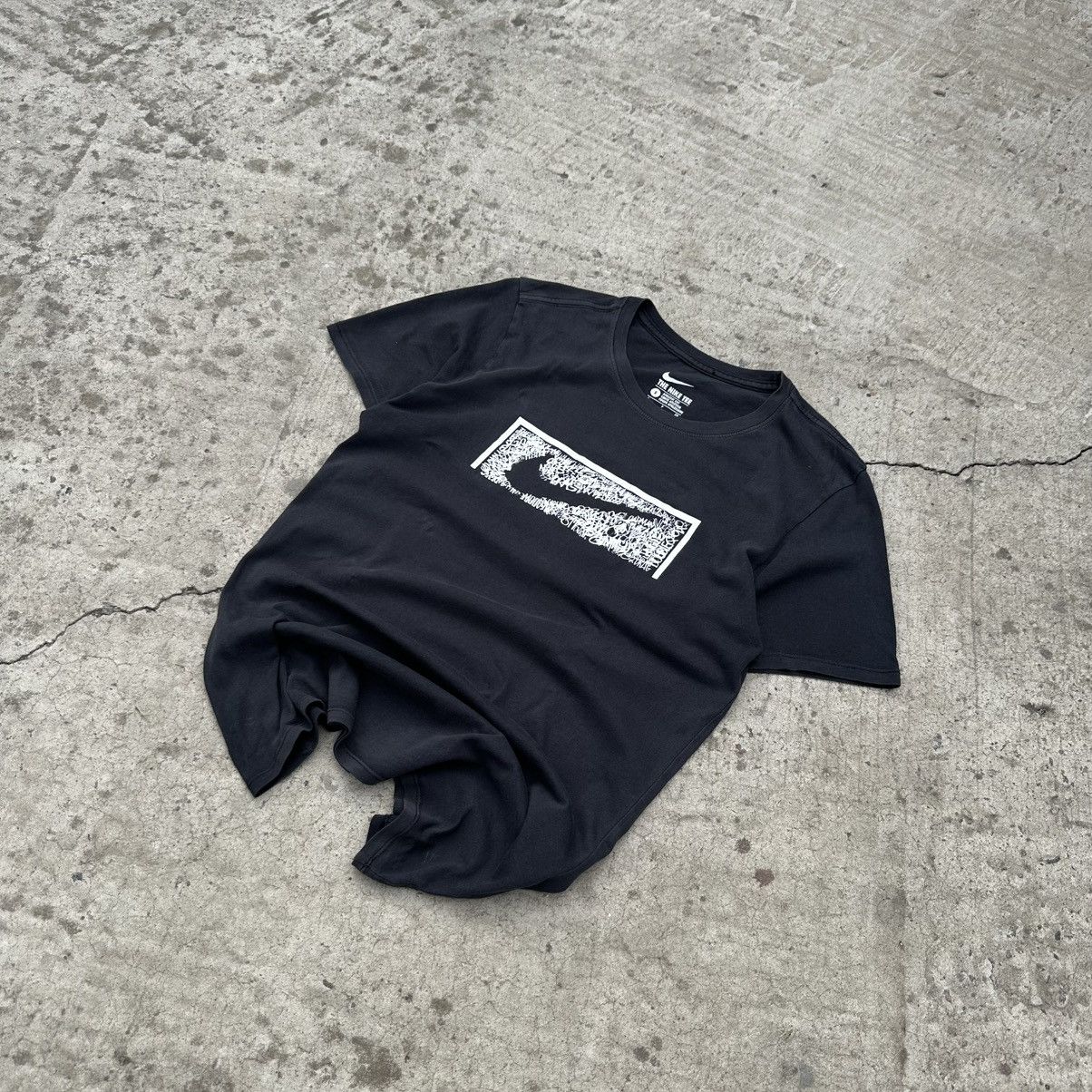 Nike Vintage Japanese Style Nike T-shirts Big Logo SK8 Size S Y2K Size US S / EU 44-46 / 1 - 1 Thumbnail