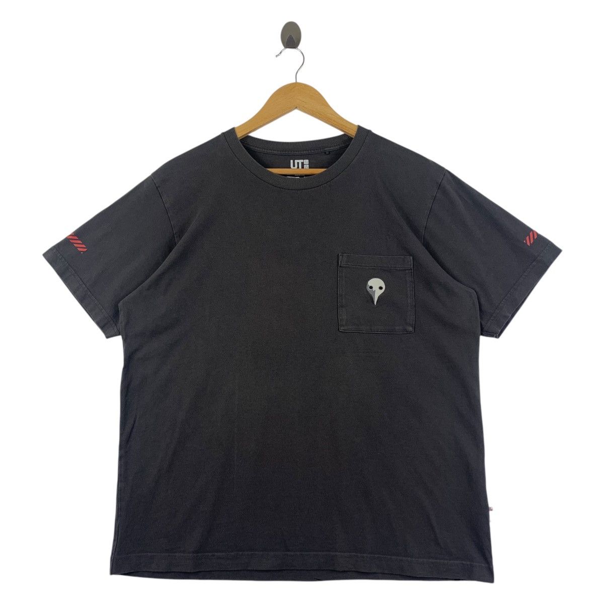 Anime × Japanese Brand × Uniqlo EVANGELION x UT neon genesis Anime tee Size US XL / EU 56 / 4 - 1 Thumbnail