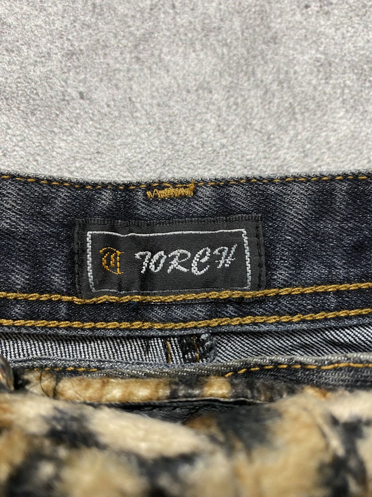 If Six Was Nine × Japanese Brand × Le Grande Bleu (L.G.B.) 2000s Toreh white stich flare jean Size US 33 - 3 Thumbnail