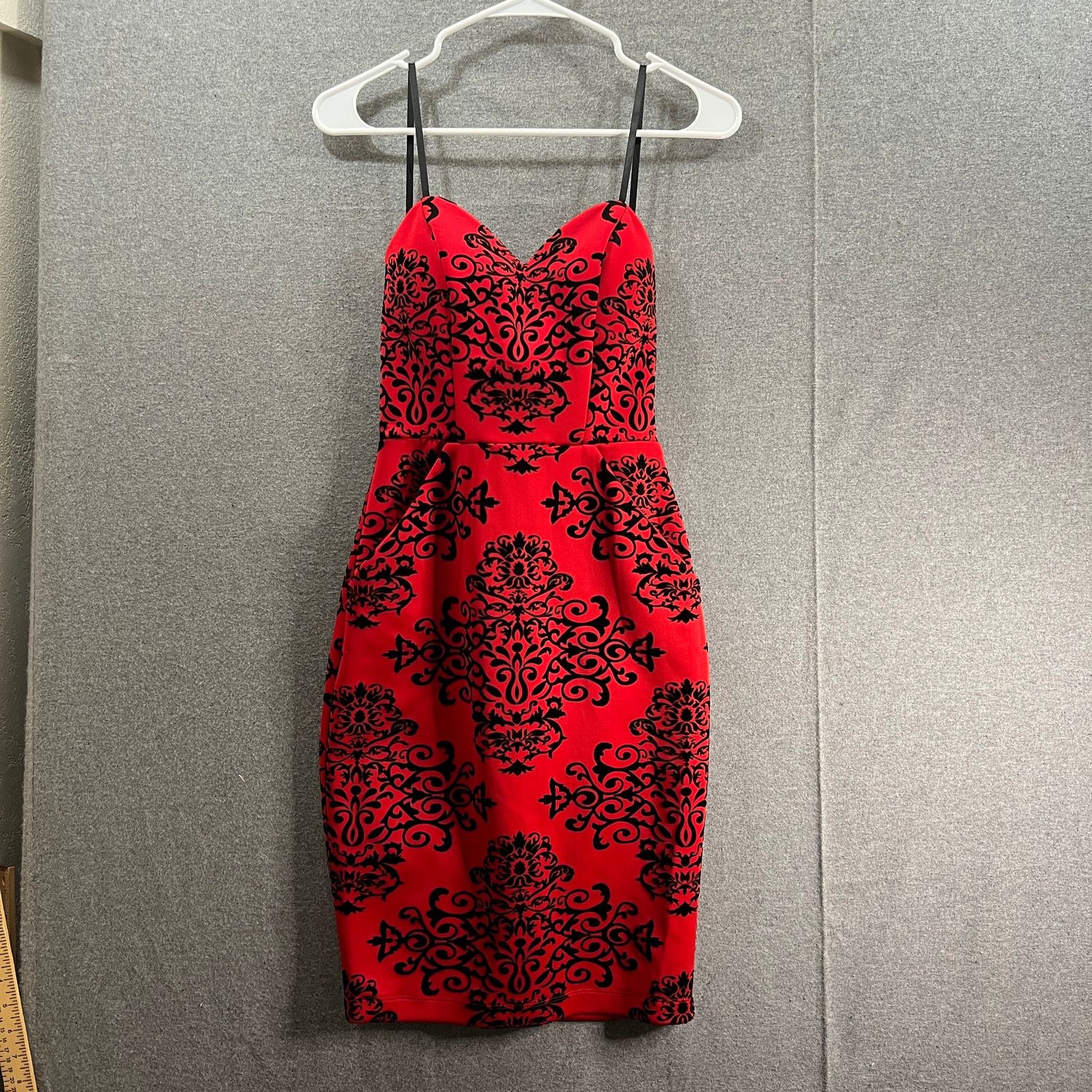 Other B. Darlin Red Dress Women Size XS (1/2) Mini Dress Size XS / US 0-2 / IT 36-38 - 1 Thumbnail