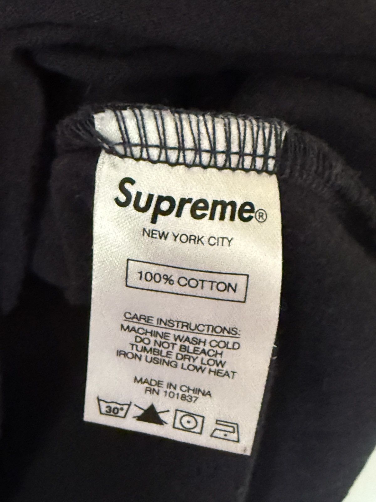 Supreme Supreme Split Rib S/S T-Shirt SS19 Size US M / EU 48-50 / 2 - 4 Thumbnail