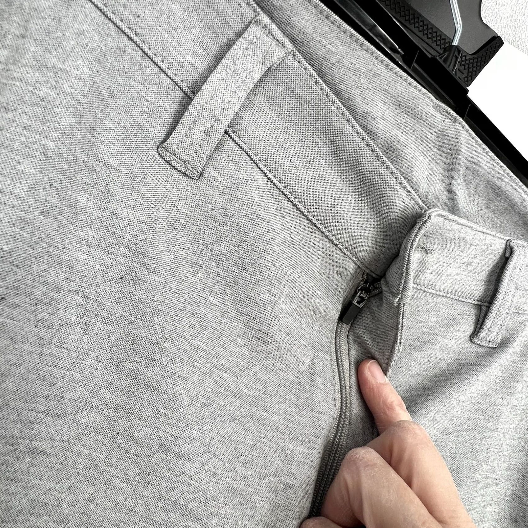 Vintage BYLT Everyday Pant 2.0 Slim Fit Chino Pants Mens 34 Gray 34x30 Tapered Flat Front Zip Pocket Slas h Pockets Casual Size US 34 / EU 50 - 5 Thumbnail