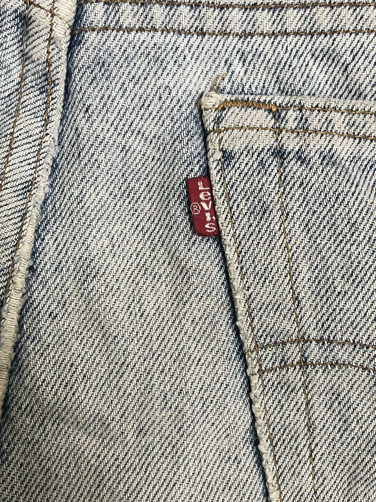 LVC × Levi's × Levi's Vintage Clothing Vintage Levi’s 90’s 505 Distressed Denim Size US 32 / EU 48 - 8 Thumbnail
