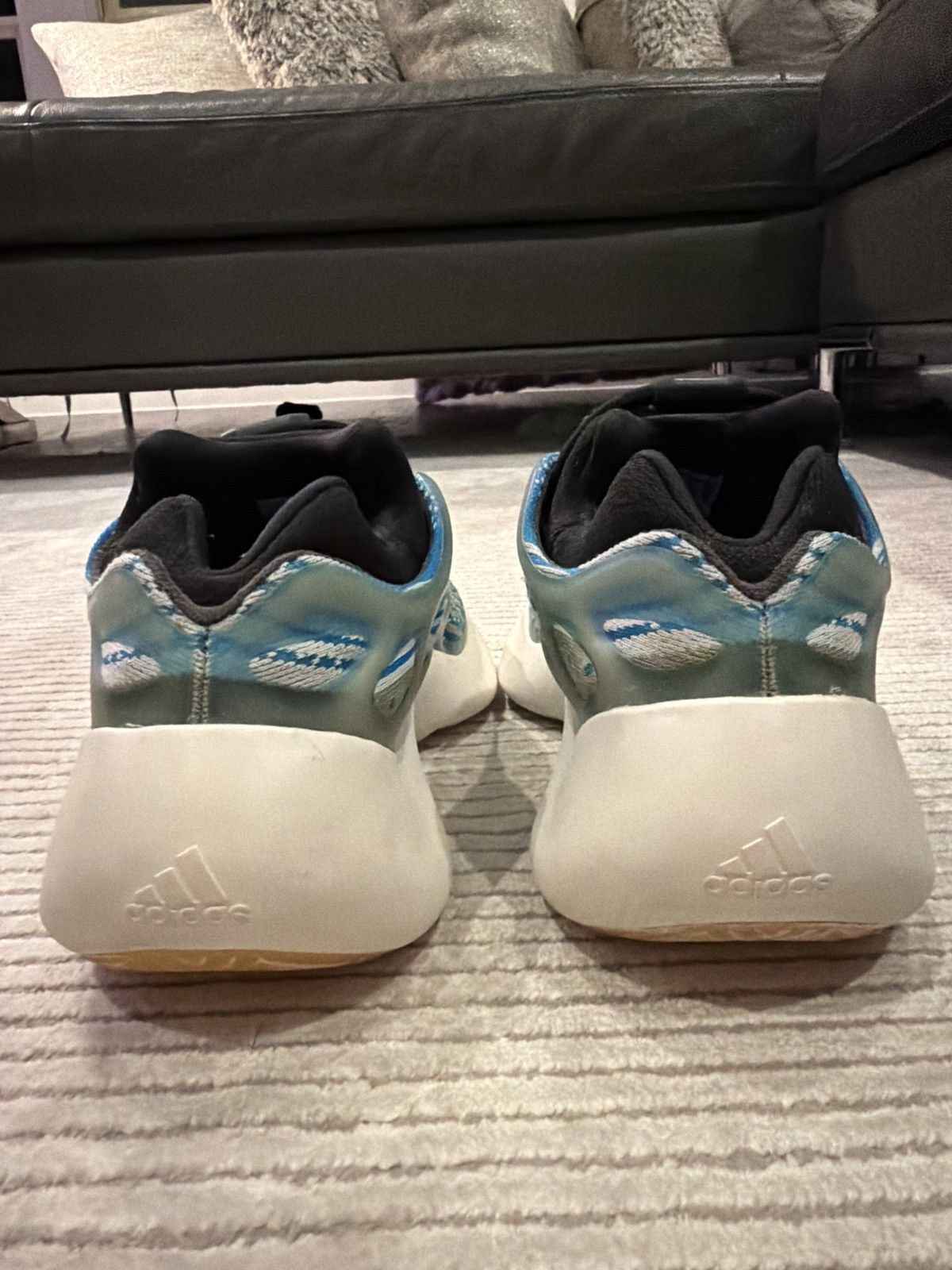 Yeezy Yeezy 700 V3 “Arzare” Size US 6 / EU 39 - 4 Thumbnail