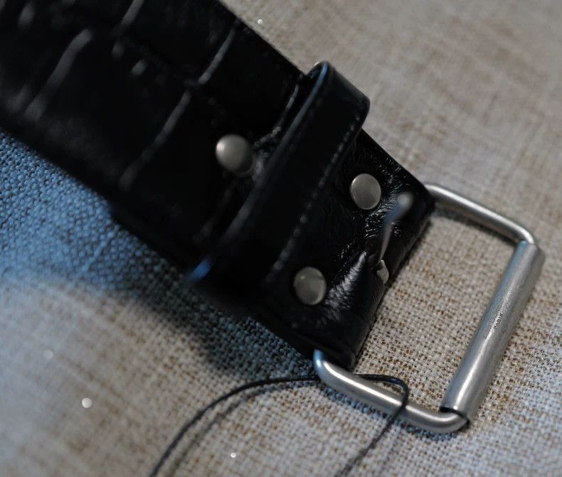 Saint Laurent Paris black faux leather embossed crocodile belt Size ONE SIZE - 8 Thumbnail