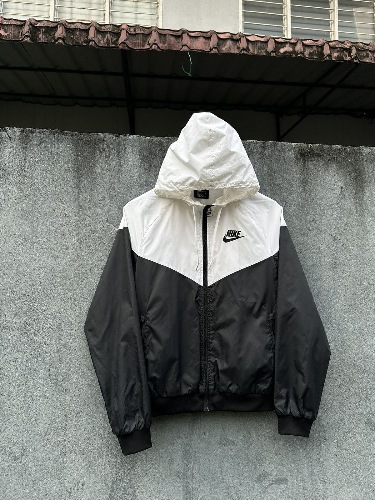 Nike 👹Nike Small Swoosh Hooded Bomber Jacket Size US S / EU 44-46 / 1 - 4 Thumbnail