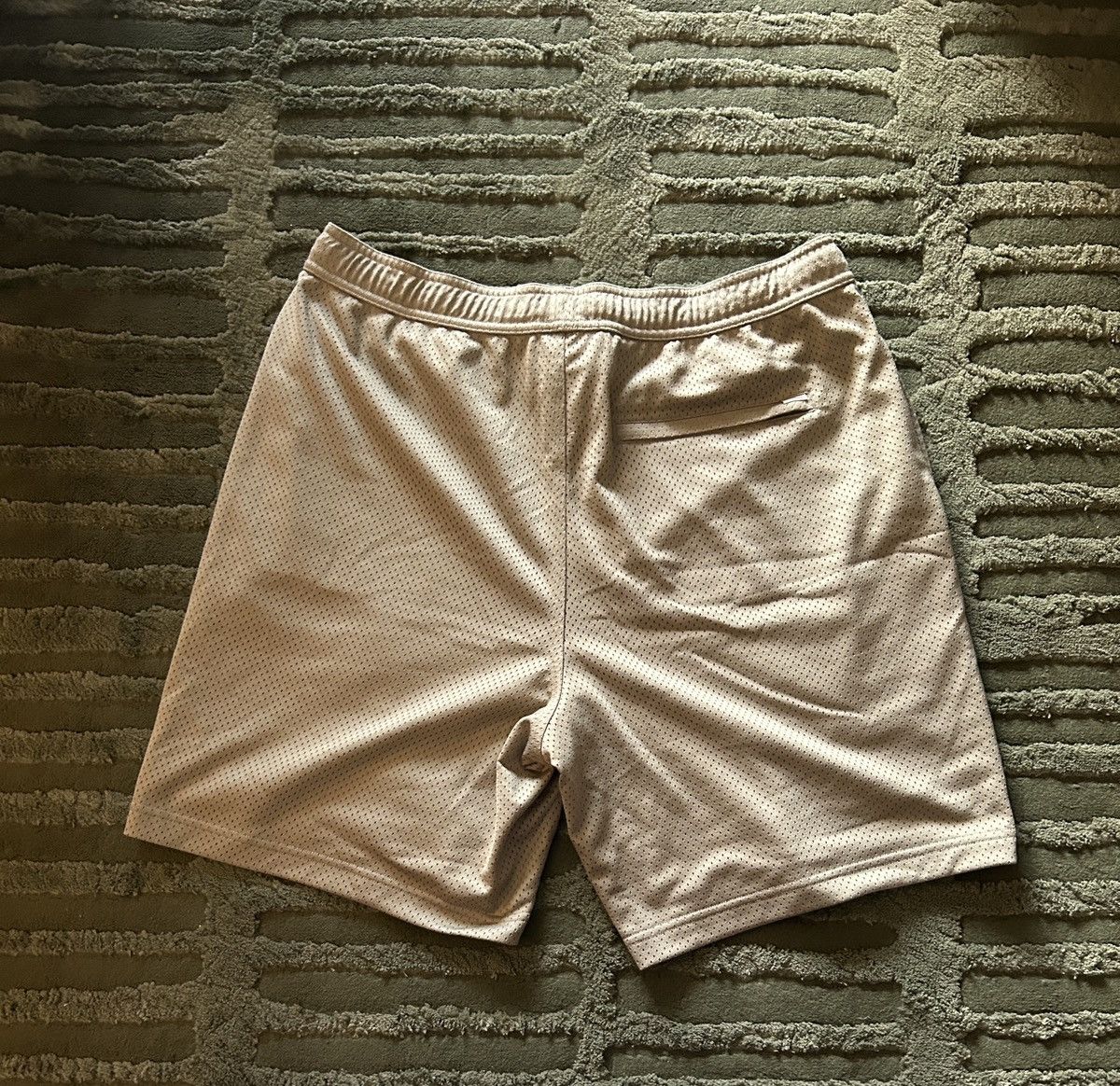 Vuori Vuori Basketball Shorts Size US 34 / EU 50 - 2 Thumbnail