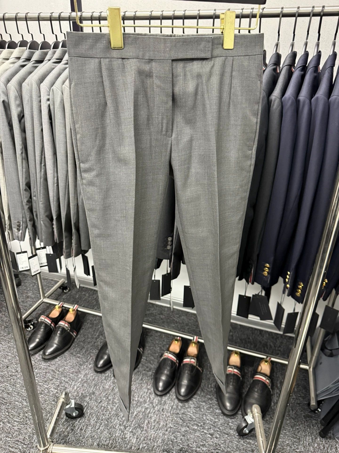 Thom Browne Thom Browne Women's Medium Gray Wool Trousers Tricolor Size 26" / US 2 / IT 38 - 1 Thumbnail