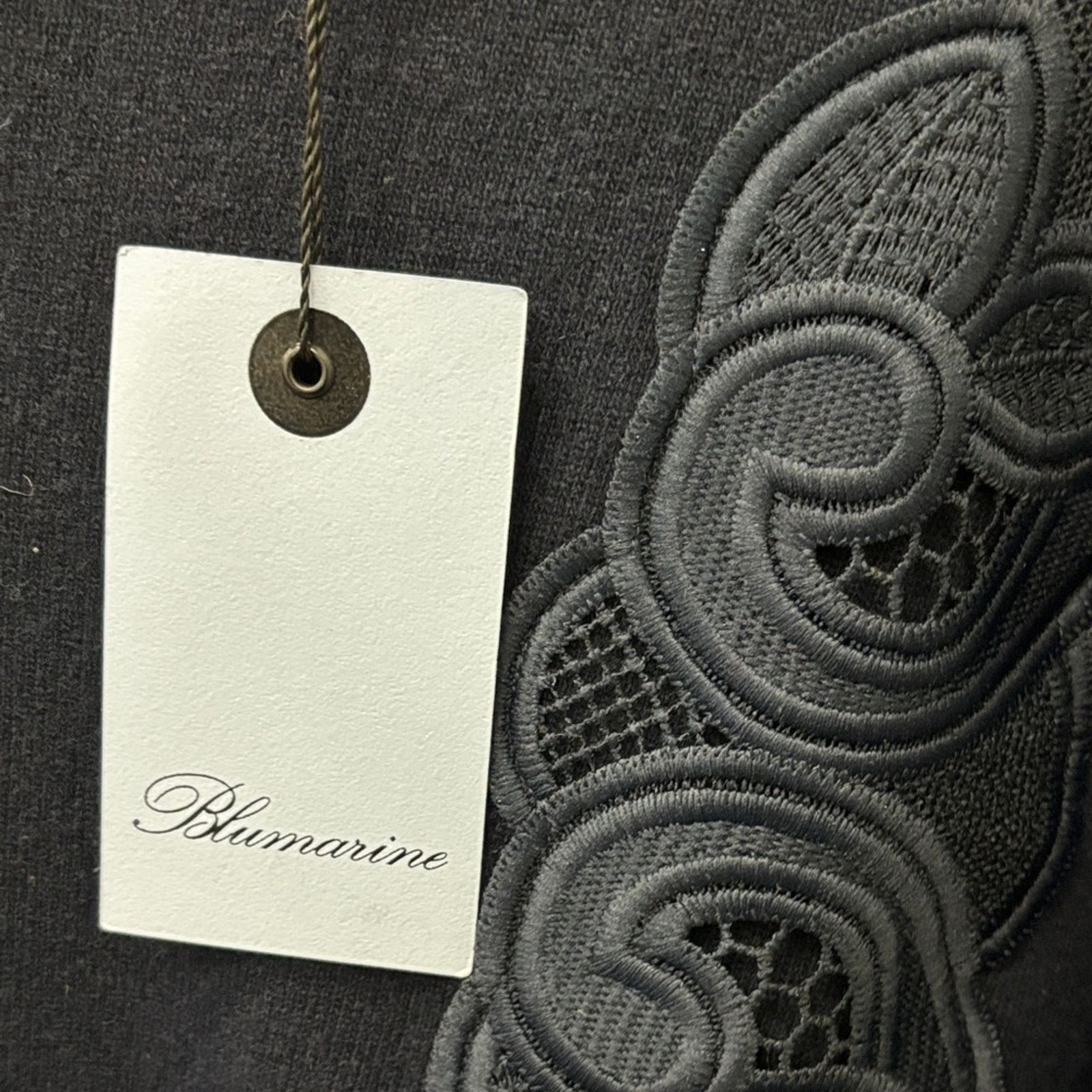 Blumarine NWT Blumarine Dark Blue Embroidered Top Size M Size M / US 6-8 / IT 42-44 - 3 Thumbnail