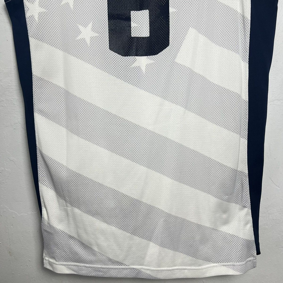 Nike Nike 2012 Lebron James #6 USA Team Olympics Jersey Size US XL / EU 56 / 4 - 15 Thumbnail