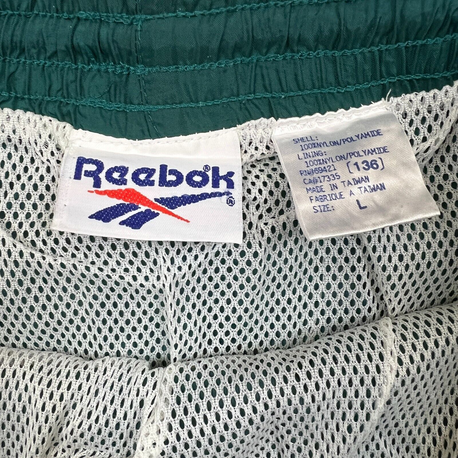 Reebok × Vintage Reebok Shorts Large Spell Out Logo Lined Pocketed 90s Pants Size US 30 / EU 46 - 4 Thumbnail