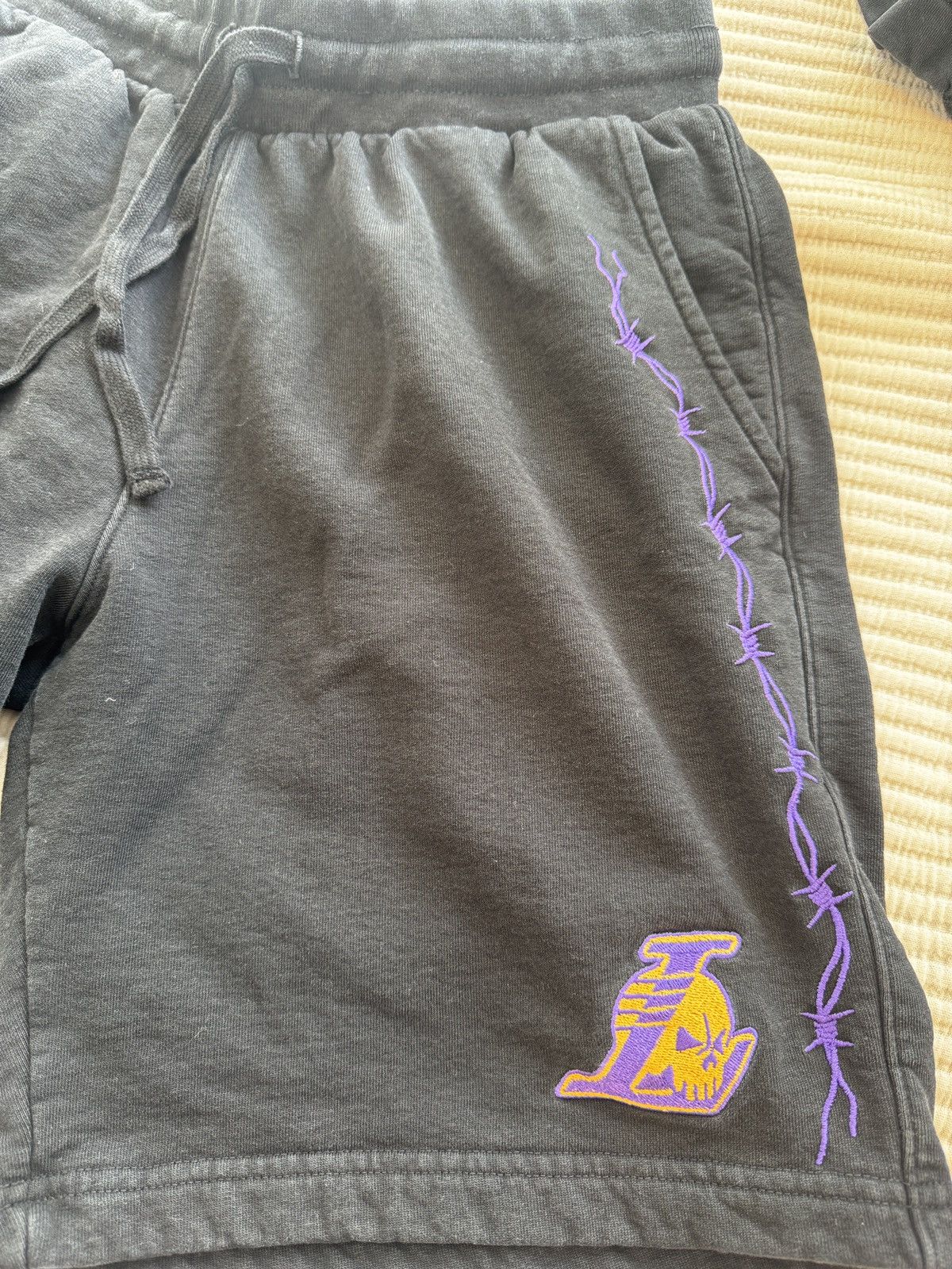 NBA × Warren Lotas Warren Lotas Shorts Size US 32 / EU 48 - 3 Thumbnail