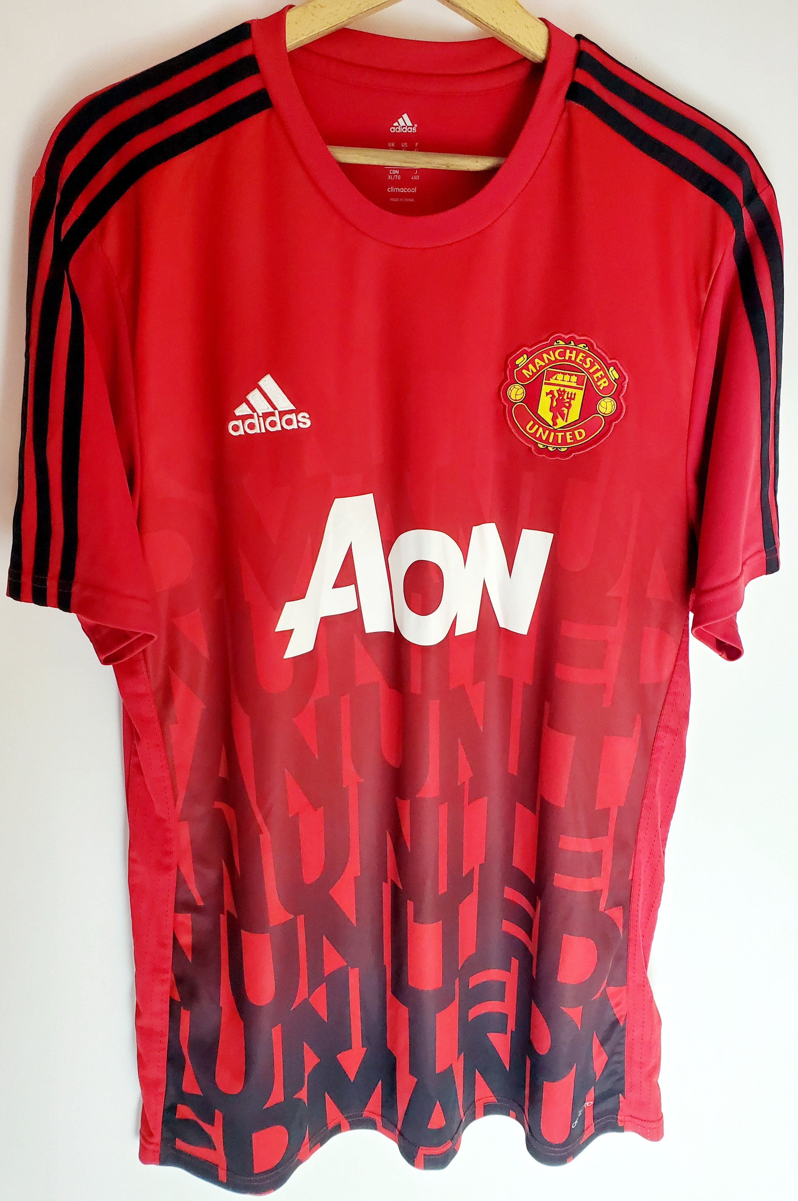 Adidas MANCHESTER UNITED PRE MATCH TRAINING JERSEY perfect conditio Size US XL / EU 56 / 4 - 1 Thumbnail
